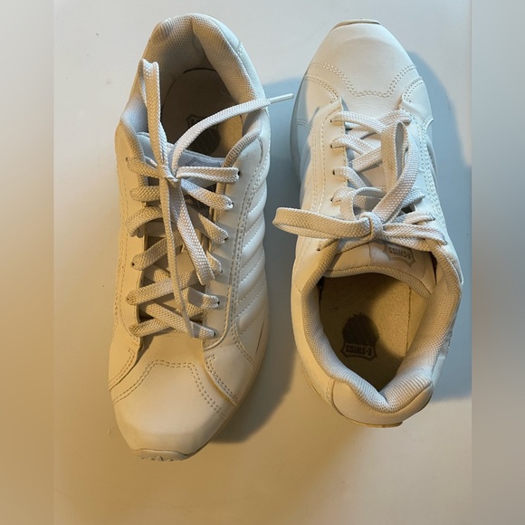 K-Swiss Women's Verstad Sneakers - Picture 3 of 4